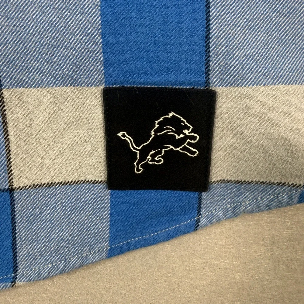 Levis Detroit Lions Flannel Shirt Mens‎ L Blue Plaid NFL Button Up Logo Football